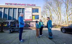 Werkbezoek Min Uitermark Pieter Nieuwlandcollege-3035